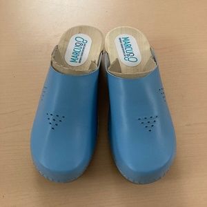 MARCS Blue Women's Clogs